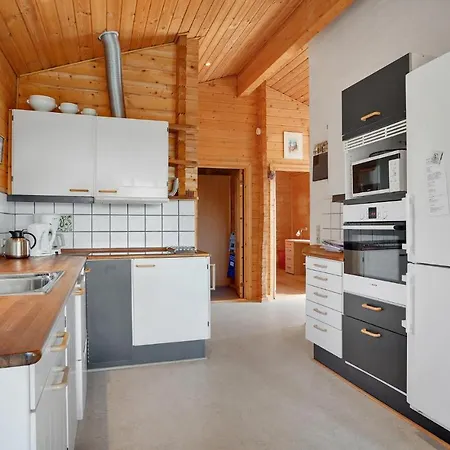 Awesome In With 3 Bedrooms And Wifi Havndal