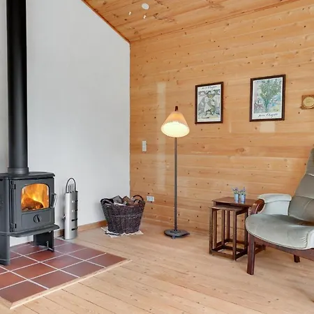 Awesome In With 3 Bedrooms And Wifi *